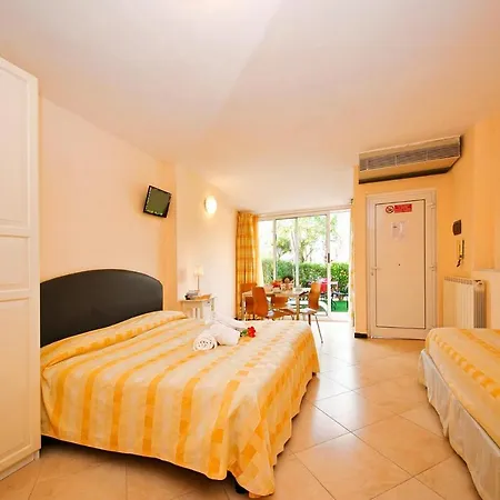 Studio In The Giada Holiday In 公寓 因佩里亚